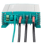 Electronic device with multiple cables connected