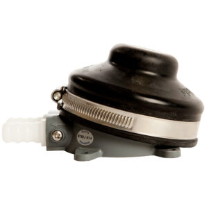Fuel pressure regulator with metal clamp