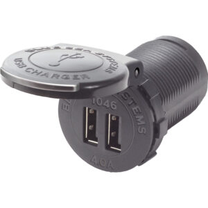 Dual USB charger with protective cover, black.