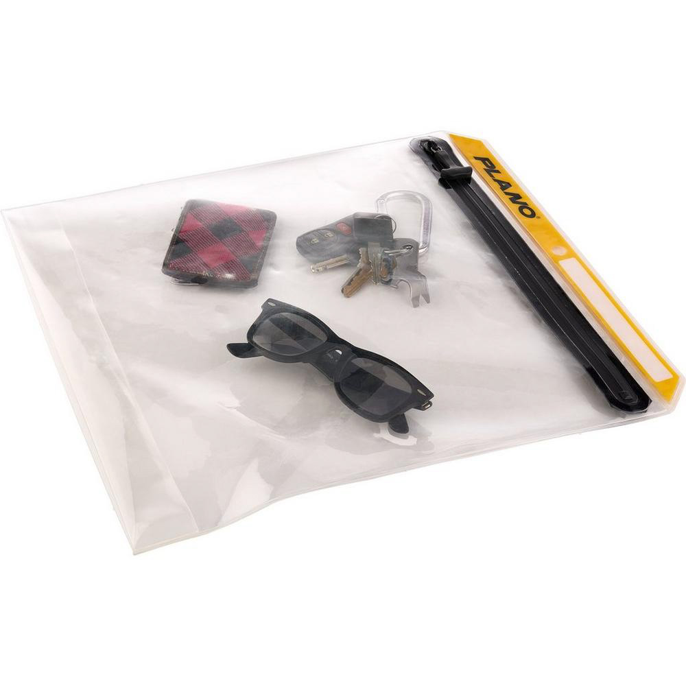 Zippered bag with wallet, keys, sunglasses