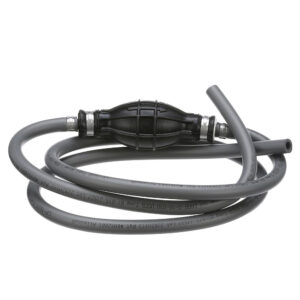 Fuel transfer hose with manual pump