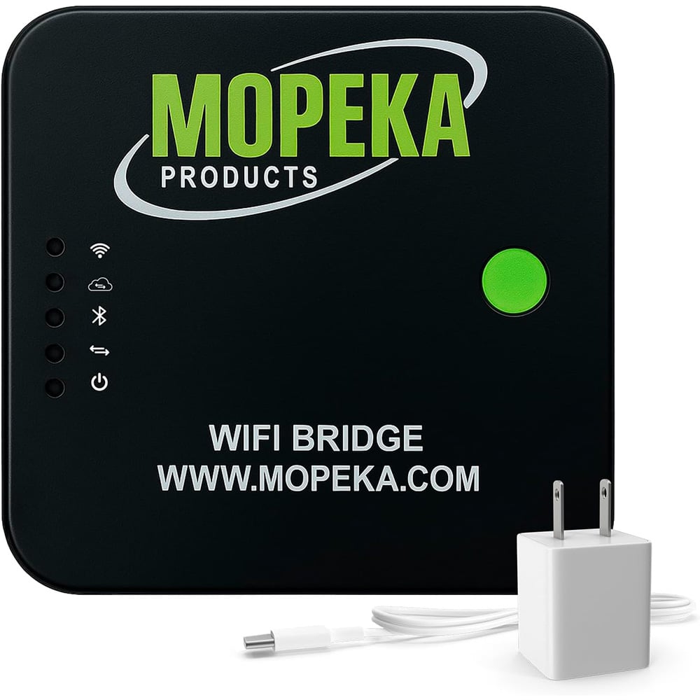 Mopeka WiFi Bridge with charger and cable.