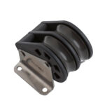 Double sheave pulley block with metal bracket