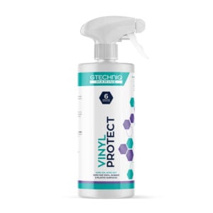 Gtechniq Marine Vinyl Protect spray bottle